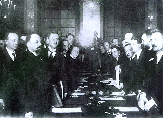Signatories to the Peace of Riga in 1921