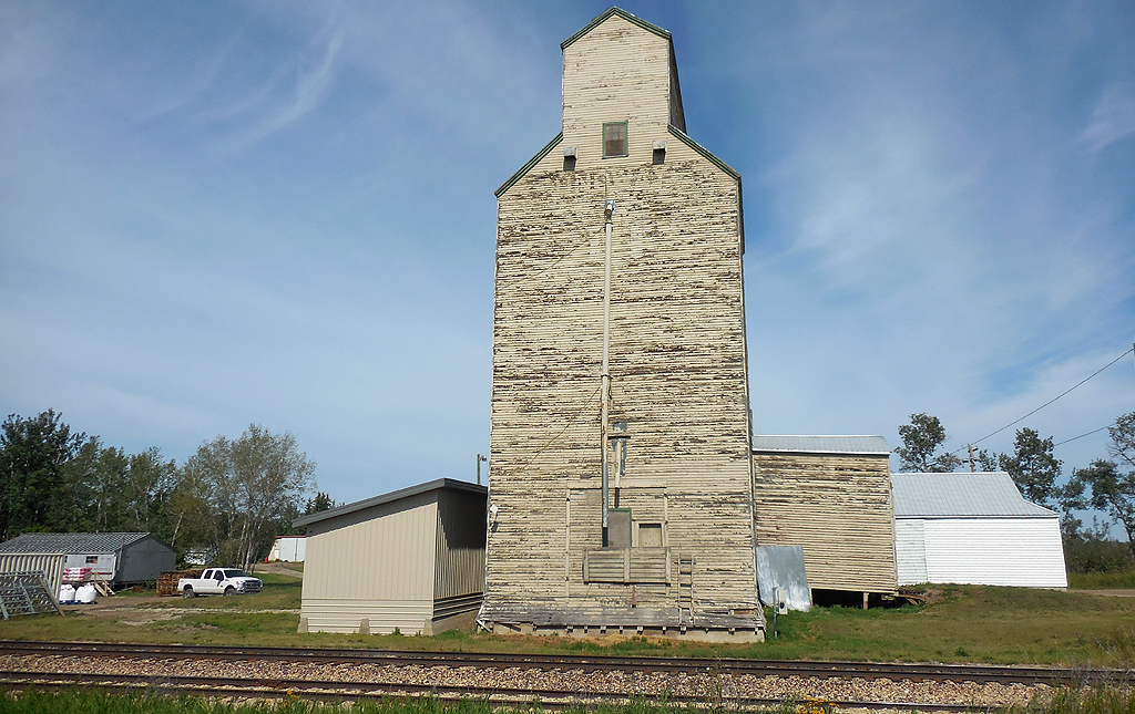 Onoway grain elevator in Alberta, Canada
