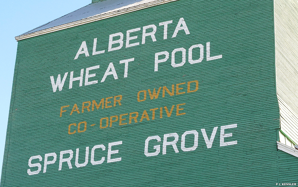 Spruce Grove grain elevator in Alberta, Canada