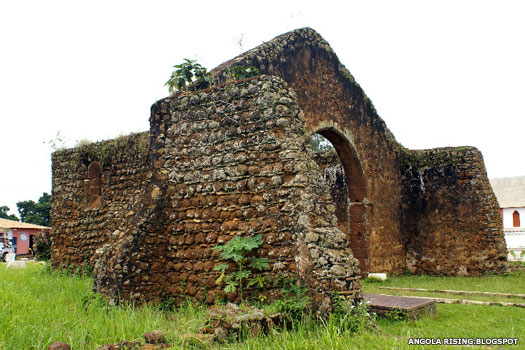Angola's cathedral ruins