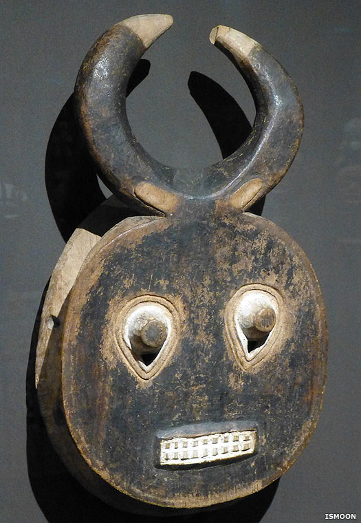 Kple Kple mask of the Baoule people