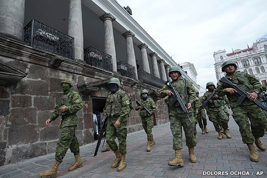 Ecuadorian troops patrol the streets in 2024