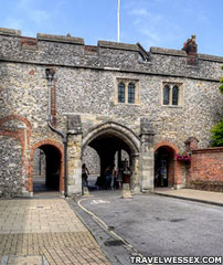 Winchester Roman gate