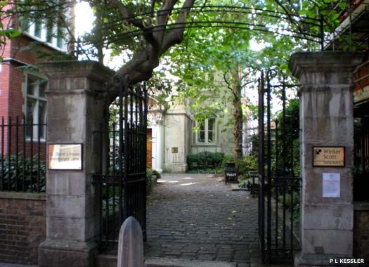 St Olave Old Jewry, St Olave's Place, City of London