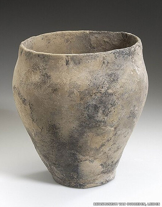 Pottery of the Vlaardingen culture