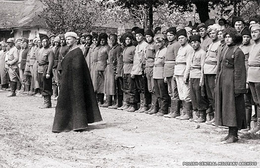 Symon Petliura with Ukrainian troops in May 1920