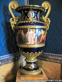 Louis XIV vase in Versailles