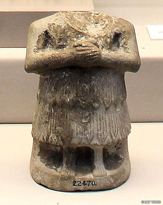 Statue from Der