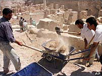 Archaeologists excavate the Euphrates